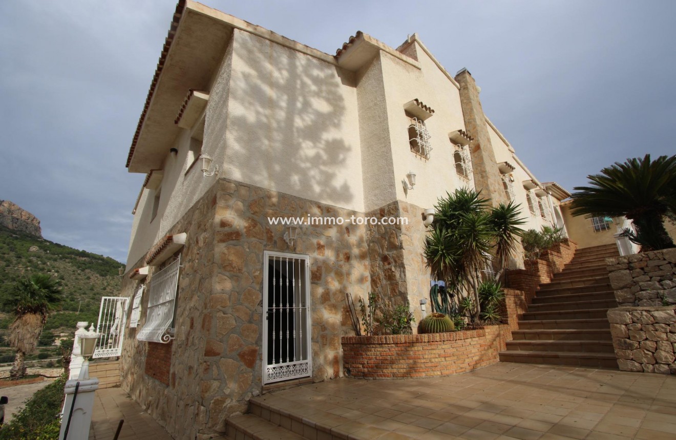 Resale - Villa - Calpe - La Canuta