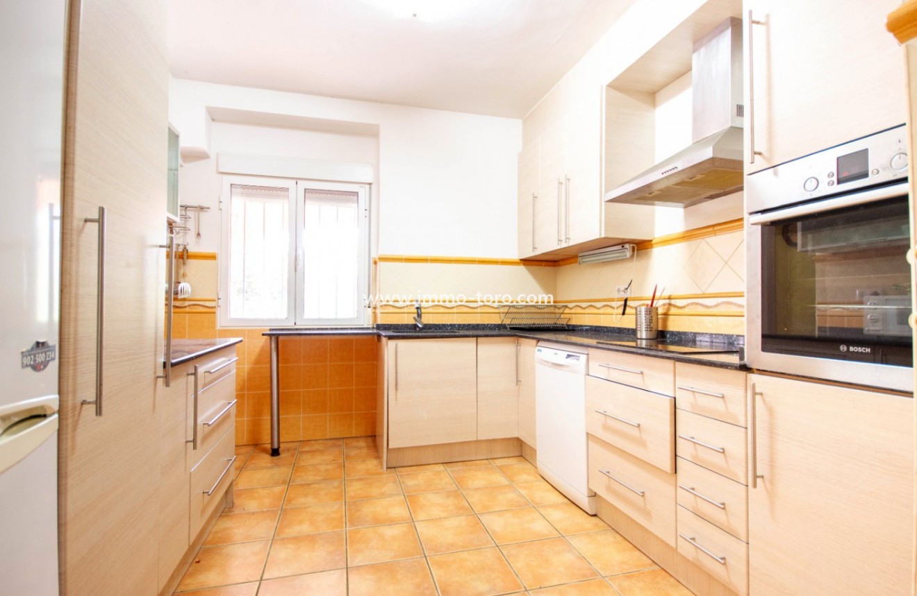 Venta - Finca / Casa de Campo - Parcent