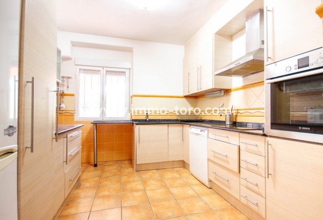 Venta - Finca / Casa de Campo - Parcent