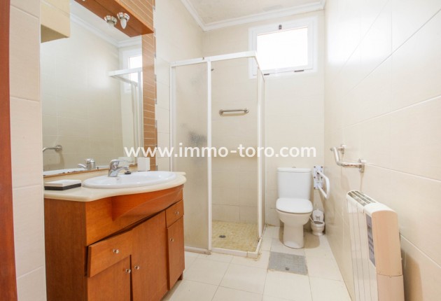 Venta - Finca / Casa de Campo - Parcent