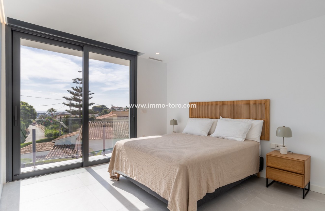 Venta - Villa / Chalet - Benissa - Urb. La Fustera