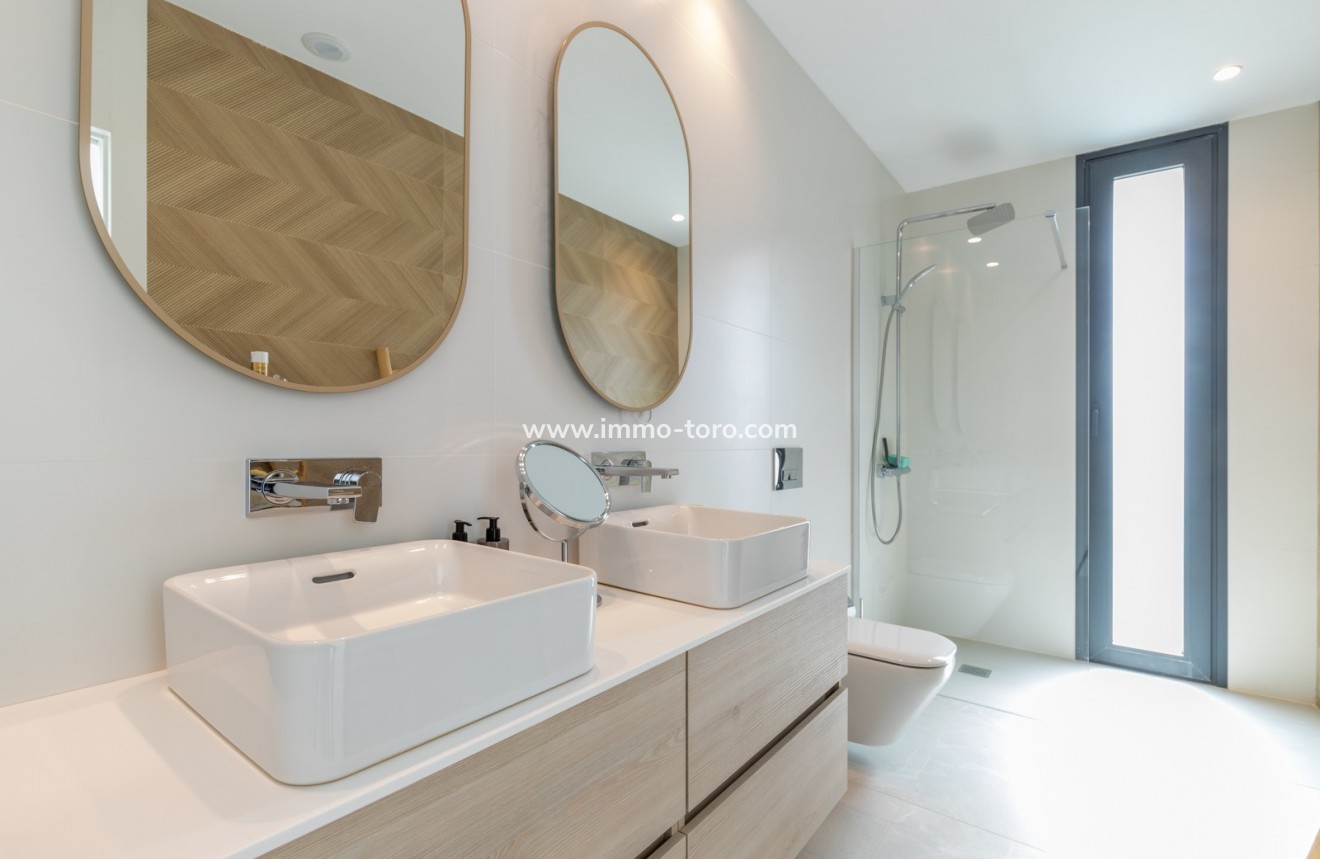 Venta - Villa / Chalet - Benissa - Urb. La Fustera