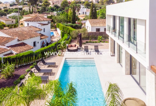 Venta - Villa / Chalet - Benissa - Urb. La Fustera