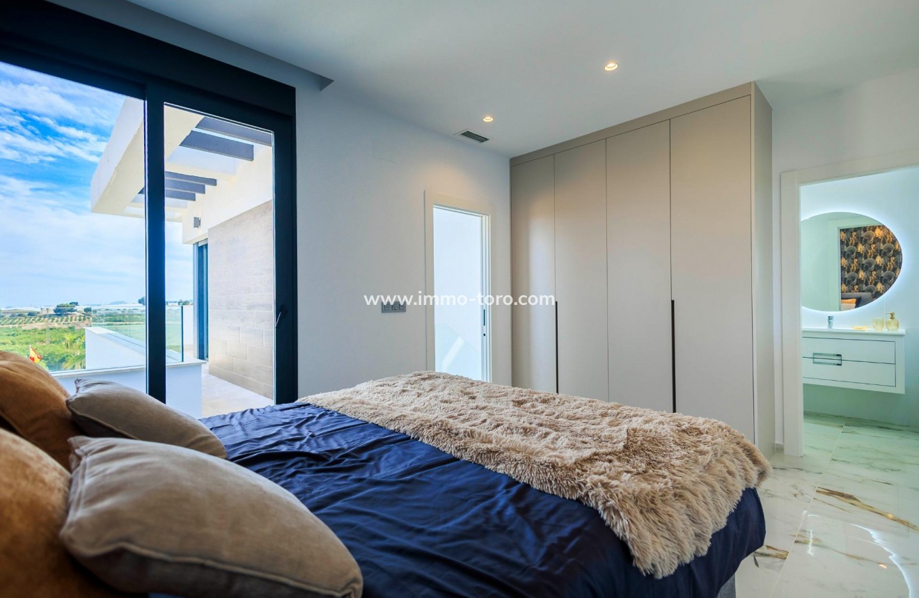 Nueva construcción  - Villa / Chalet - Pilar de la Horadada - Lo Romero Golf