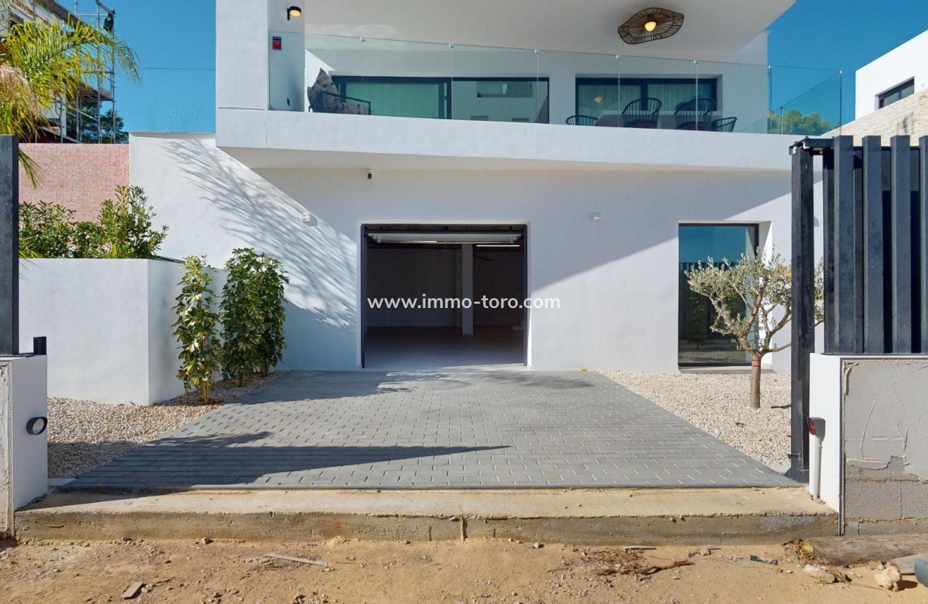Nueva construcción  - Villa / Chalet - Polop - Urbanizaciones