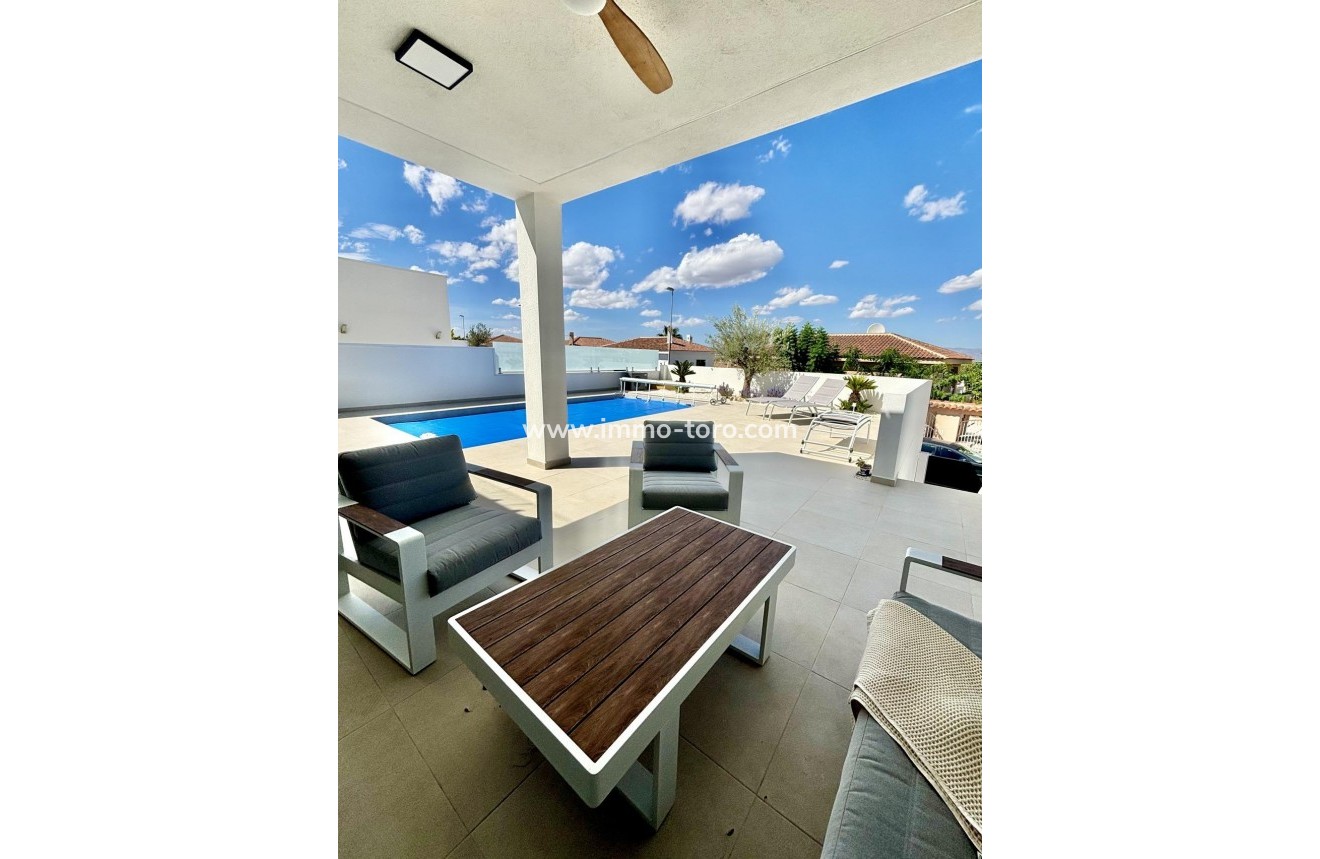 Nouvelle construction - Villa - Benijófar