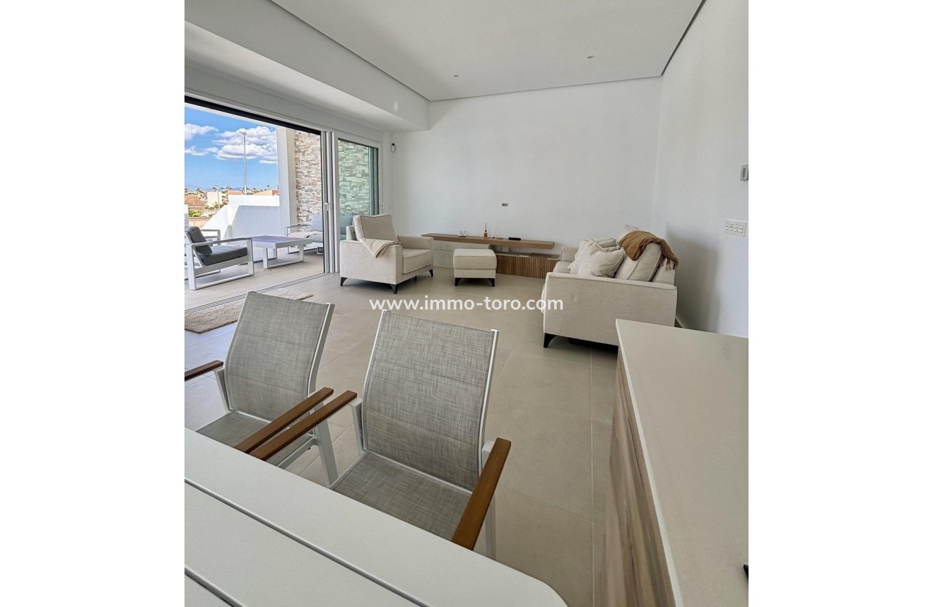 Nouvelle construction - Villa - Benijófar