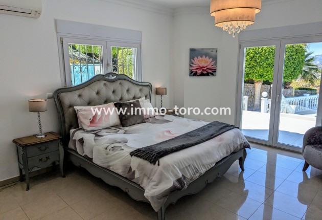 Resale - Villa - Moraira - Arnella