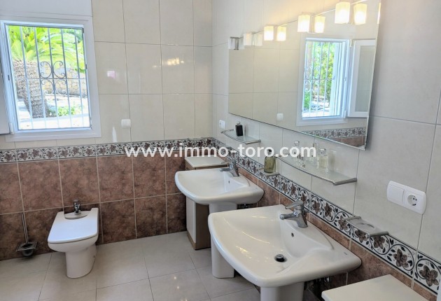 Resale - Villa - Moraira - Arnella