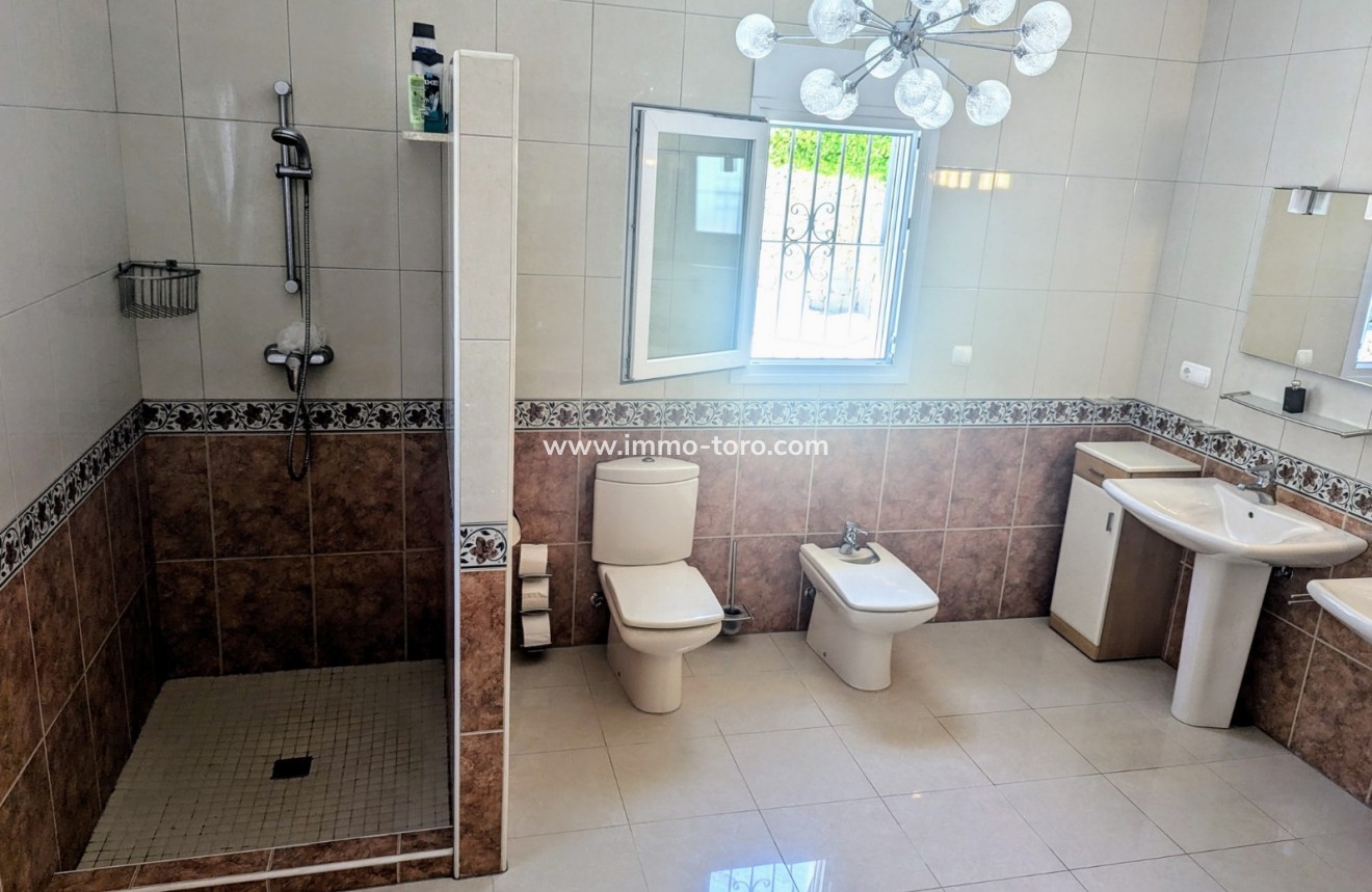 Resale - Villa - Moraira - Arnella