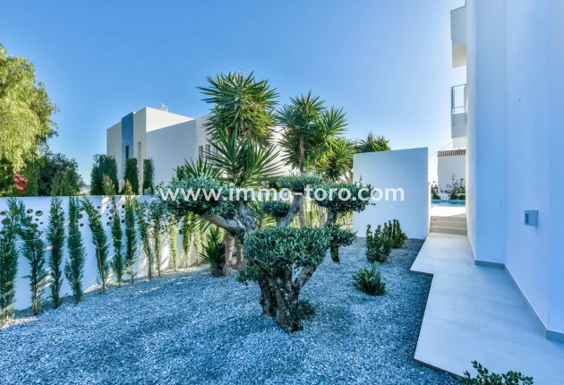 Resale - Villa - Calpe - Calalga