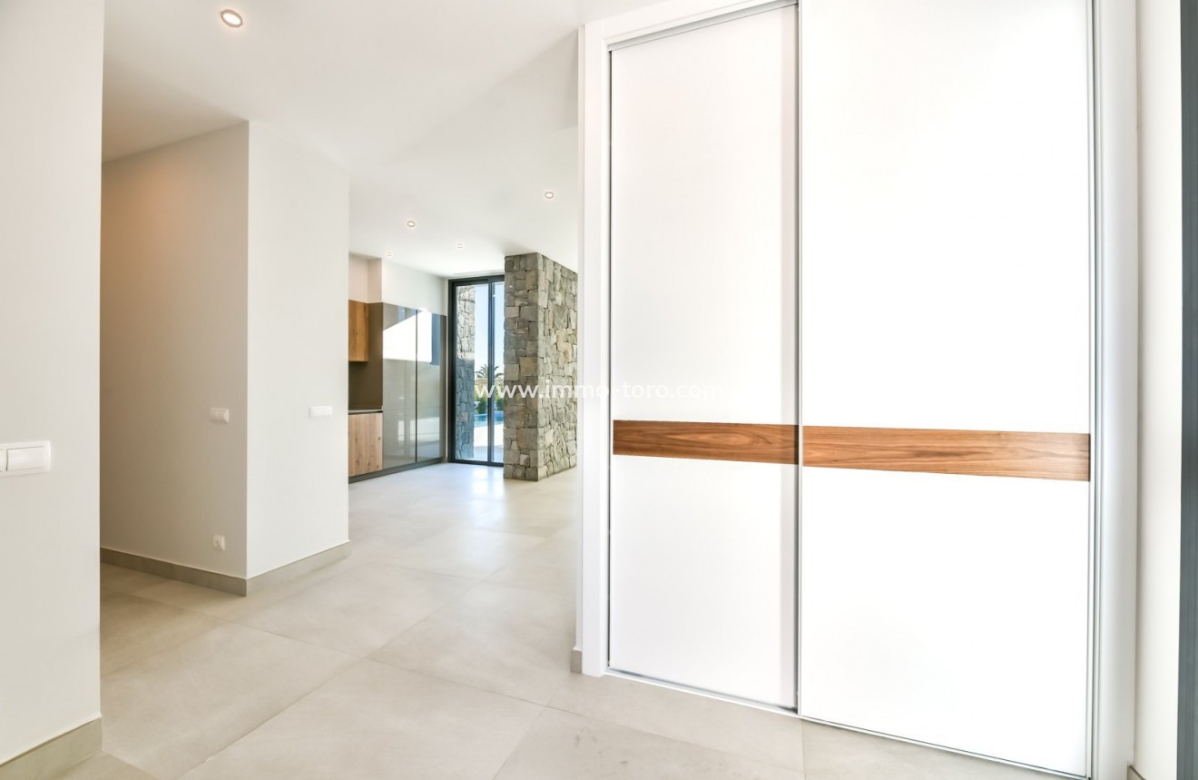 Resale - Villa - Calpe - Calalga