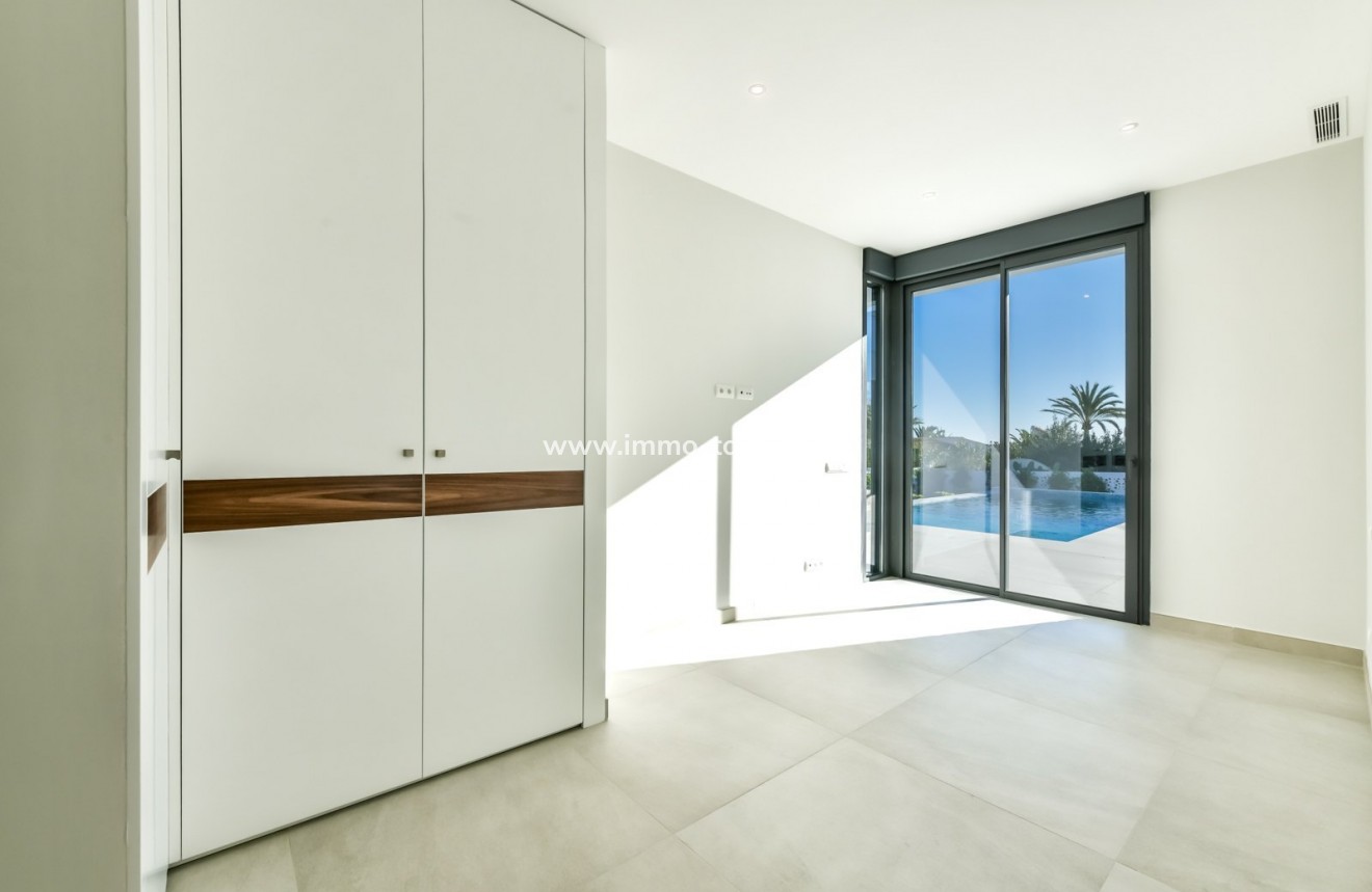 Resale - Villa - Calpe - Calalga