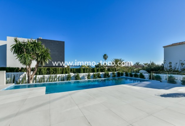 Resale - Villa - Calpe - Calalga