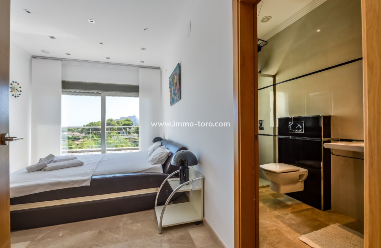 Resale - Villa - Benissa - La Fustera