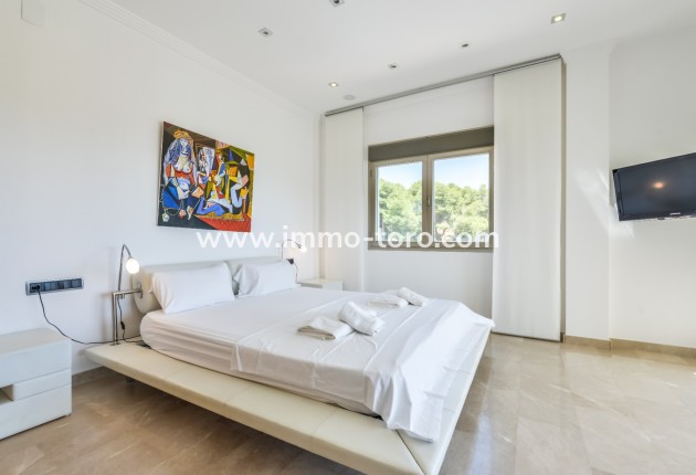 Resale - Villa - Benissa - La Fustera
