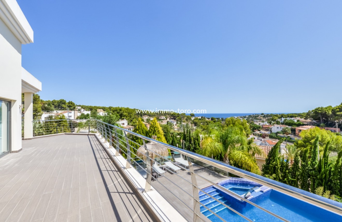 Resale - Villa - Benissa - La Fustera