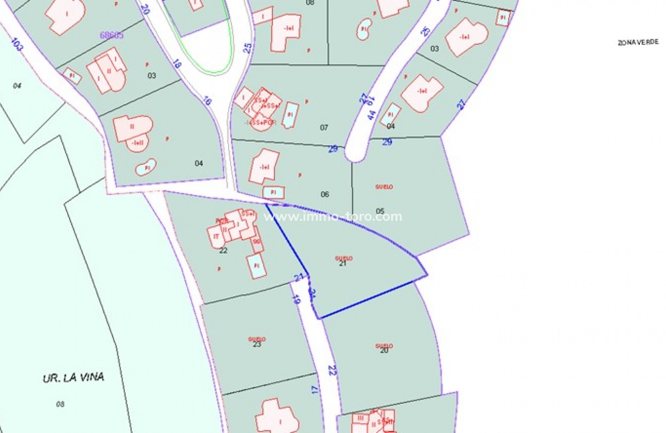 Herverkoop - Plot - Benissa - La Fustera