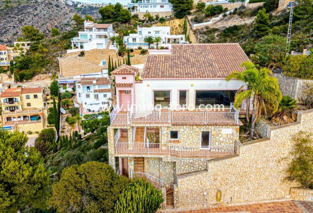 Resale - Villa - Moraira - Arnella
