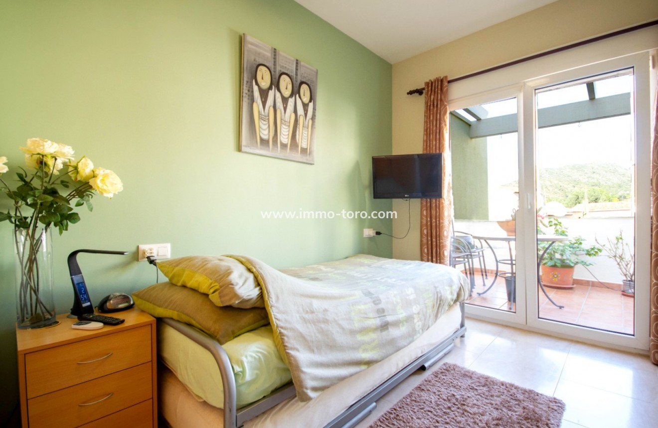 Herverkoop - Geschakelde woning - Ràfol d'Almúnia