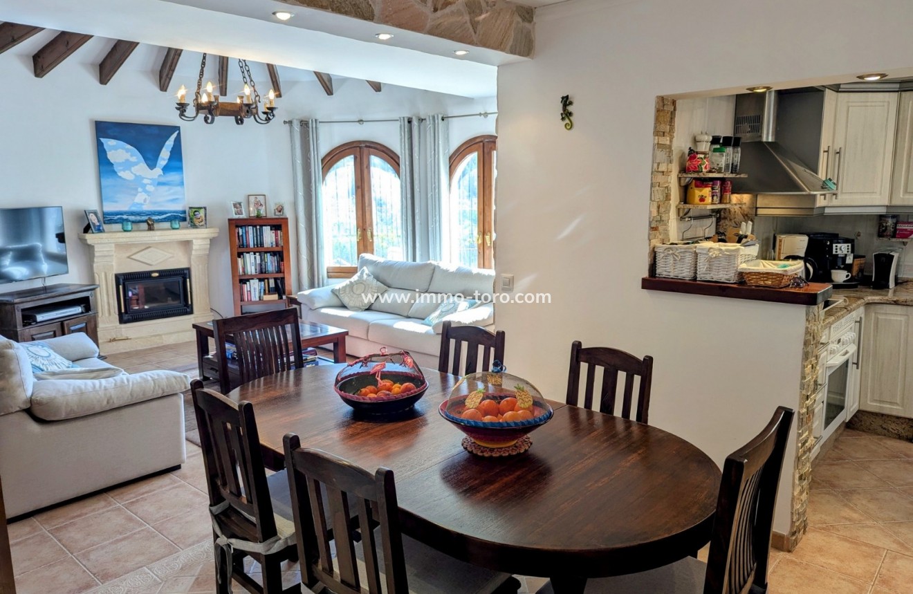 Venta - Villa / Chalet - Benitachell