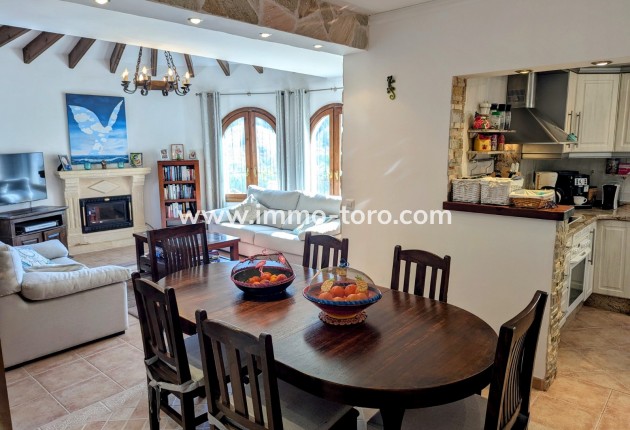 Venta - Villa / Chalet - Benitachell