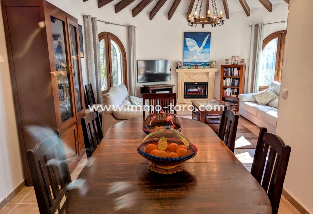 Venta - Villa / Chalet - Benitachell