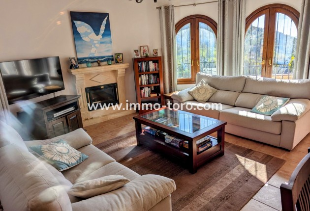 Venta - Villa / Chalet - Benitachell