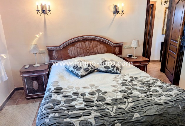 Venta - Villa / Chalet - Benitachell