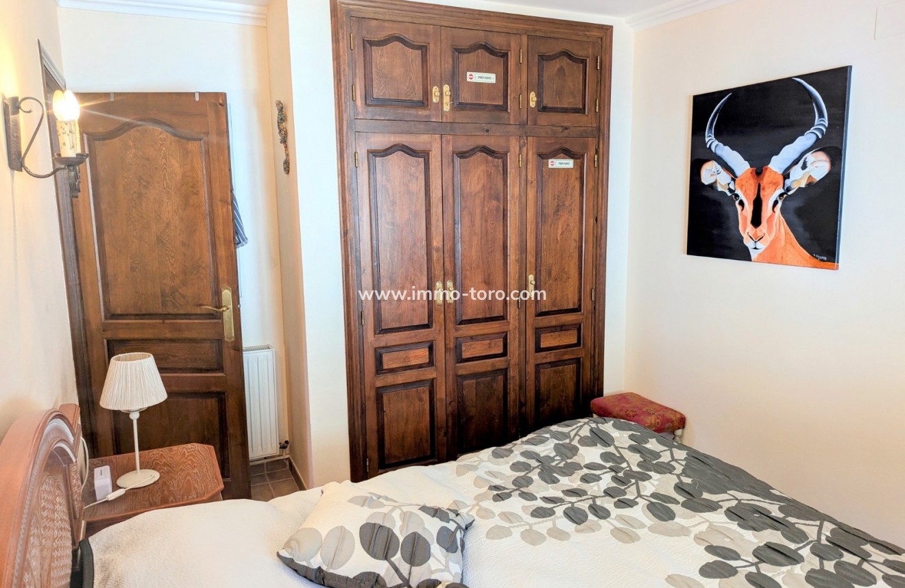 Venta - Villa / Chalet - Benitachell