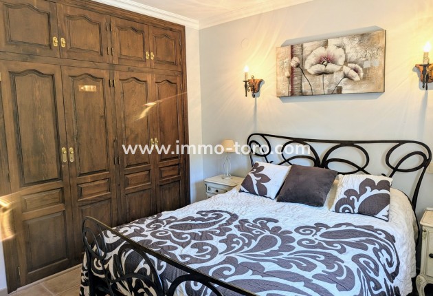 Venta - Villa / Chalet - Benitachell