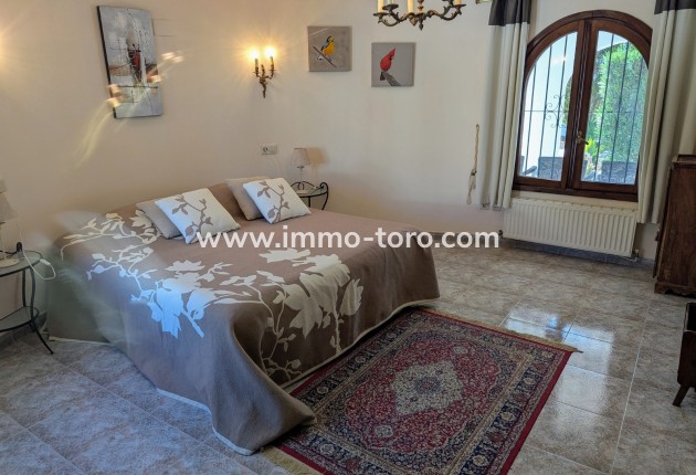 Venta - Villa / Chalet - Benitachell