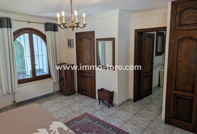 Venta - Villa / Chalet - Benitachell