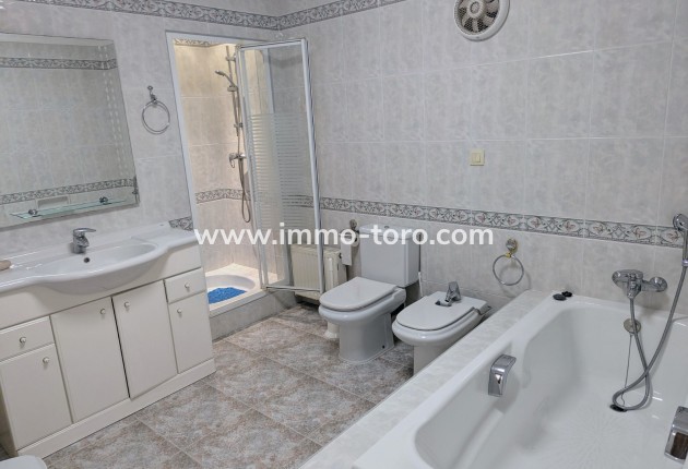 Venta - Villa / Chalet - Benitachell