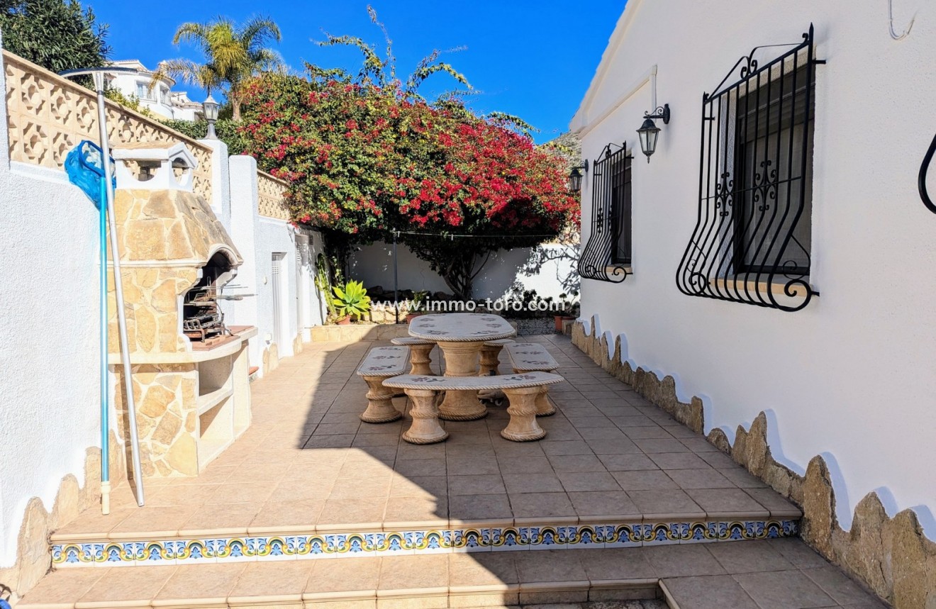 Venta - Villa / Chalet - Benitachell