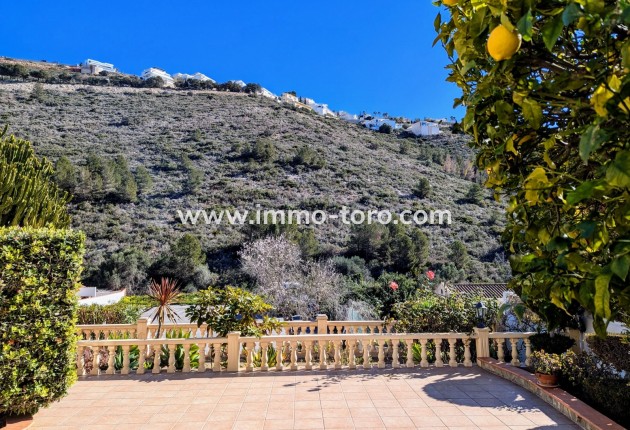 Venta - Villa / Chalet - Benitachell