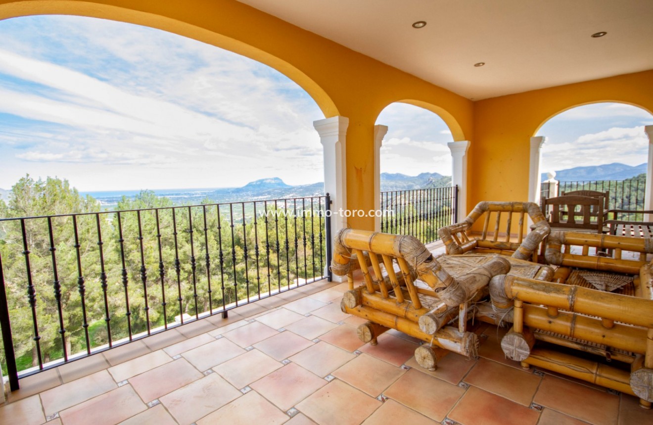 Resale - Villa - La Vall de Laguar