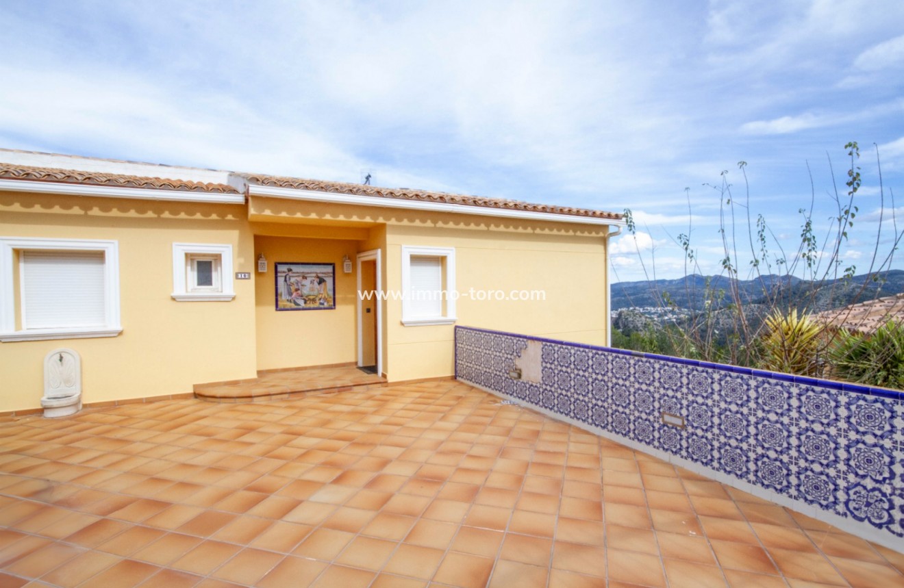 Resale - Villa - La Vall de Laguar