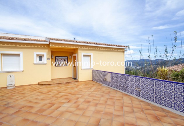 Resale - Villa - La Vall de Laguar