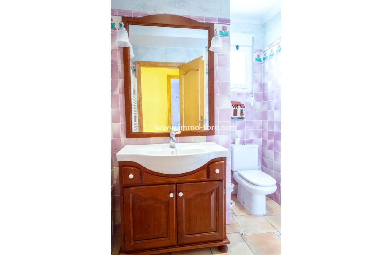 Resale - Villa - La Vall de Laguar