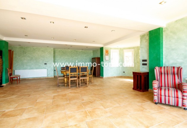 Resale - Villa - La Vall de Laguar