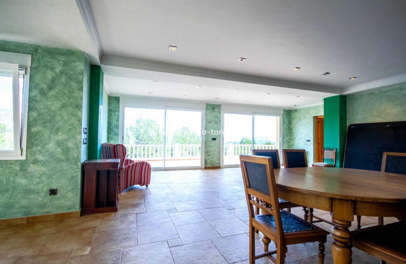 Resale - Villa - La Vall de Laguar