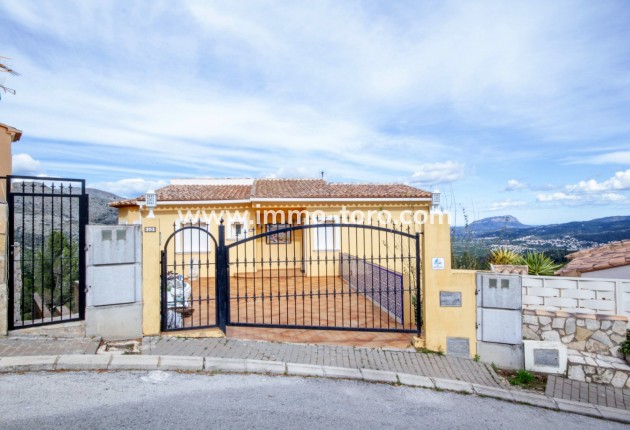 Resale - Villa - La Vall de Laguar