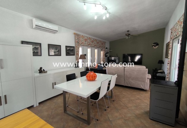 Resale - Villa - Sax - Salinas