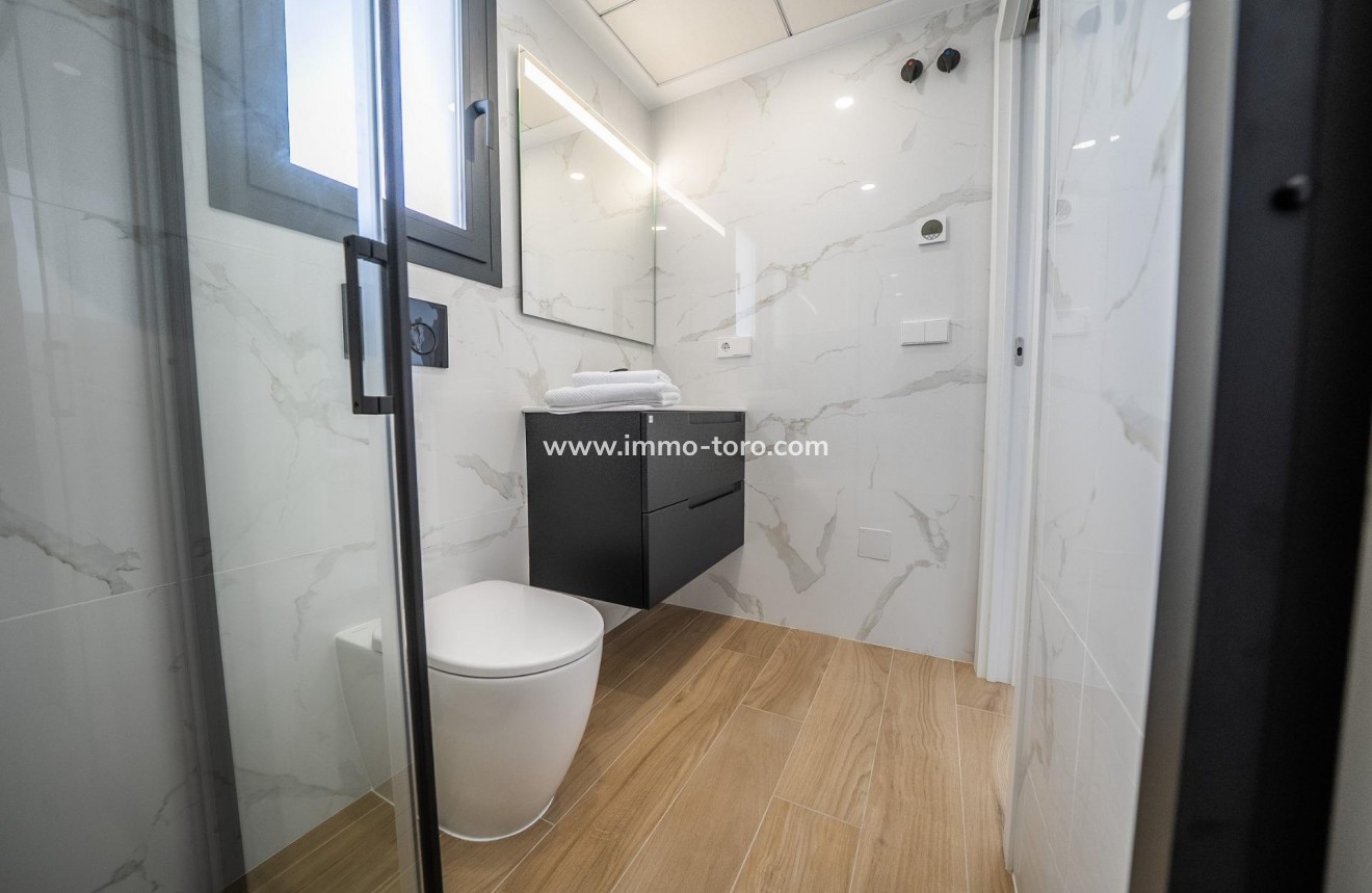 Nueva construcción  - Villa / Chalet - Algorfa - La finca golf