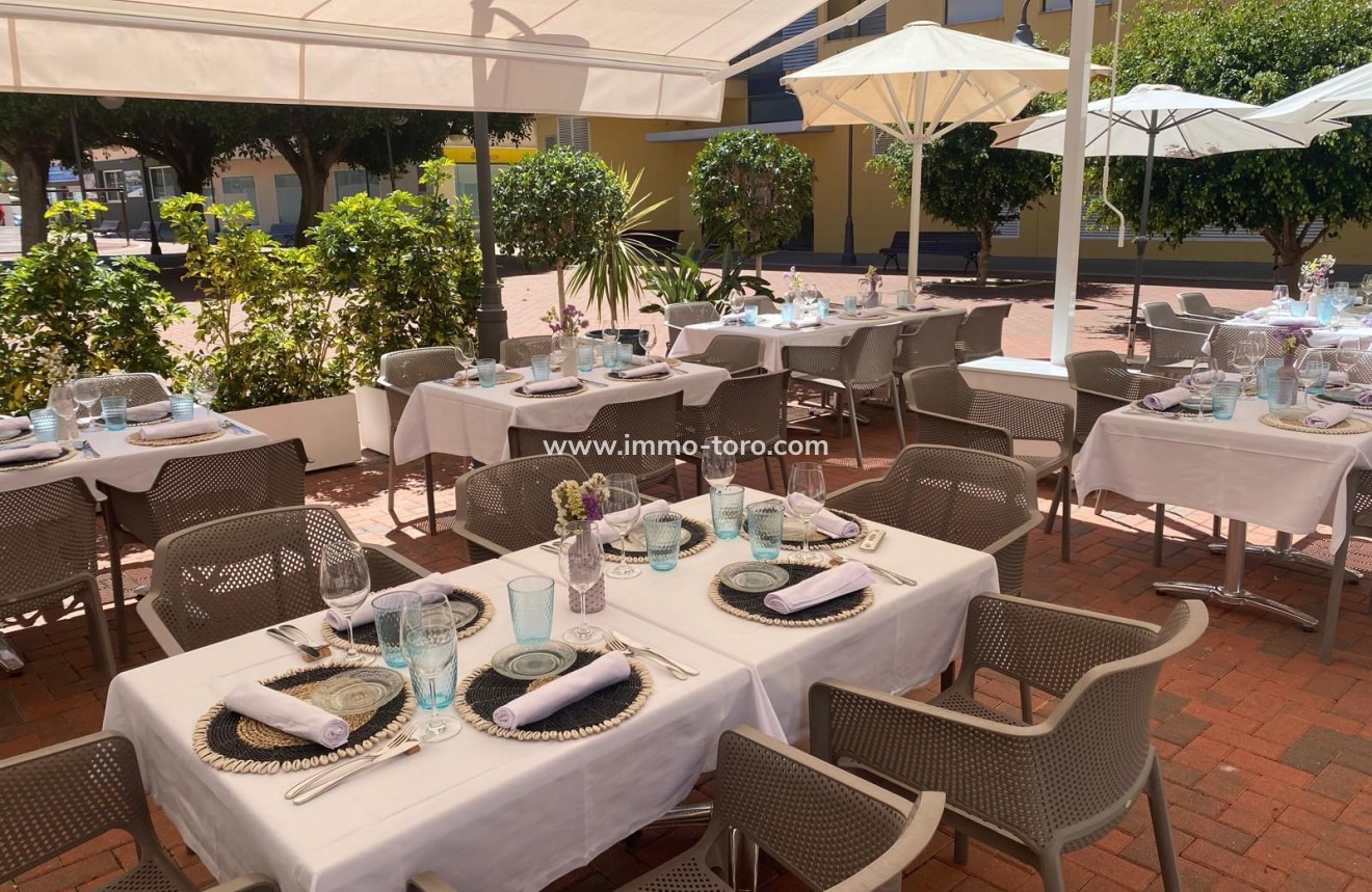 Herverkoop - Commercial - Moraira