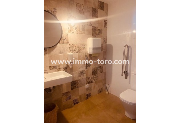 Herverkoop - Commercial - Moraira