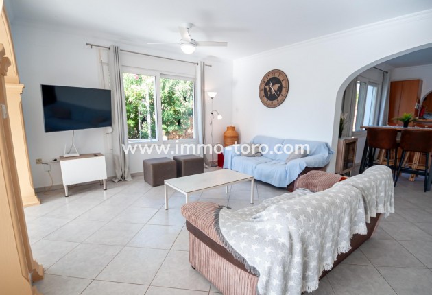 Resale - Villa - Calpe - Costeres
