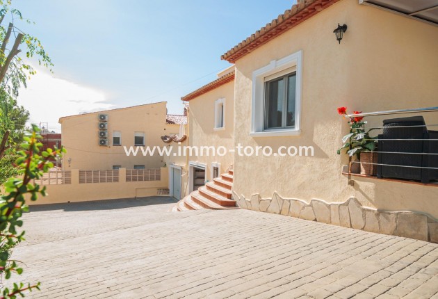 Resale - Villa - Calpe - Costeres