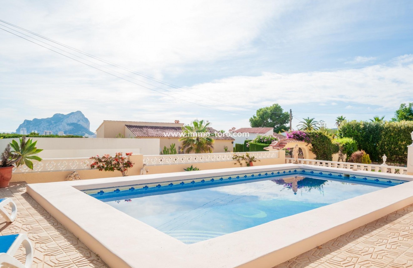 Resale - Villa - Calpe - Gran sol